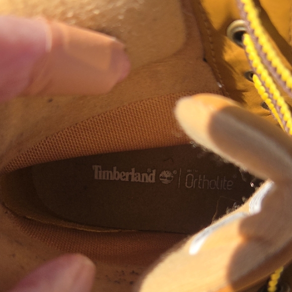 Timberland Wheat/Tan Leather Work Boots with Dark Brown Collar - Picture 6 of 8